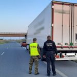 Ciężarówki z kradzionymi naczepami. Zatrzymano Litwina i Rosjanina