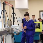 Nowoczesne pracownie tworzyw sztucznych i automatyki w jednej z białostockich szkół