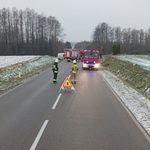 Wypadek na trasie Korycin-Janów. Auto wpadło w poślizg