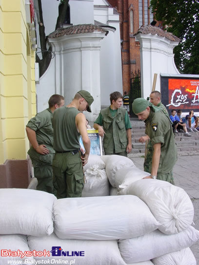 Premiera "Czas Apokalipsy Powrót"