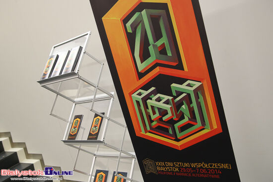 Wystawa "Dzień jest za krótki (Kilka opowieści autobiograficznych)" w Forum