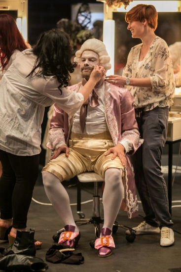 Operowy zawrót głowy. III Międzyszkolny Konkurs Fryzjerski