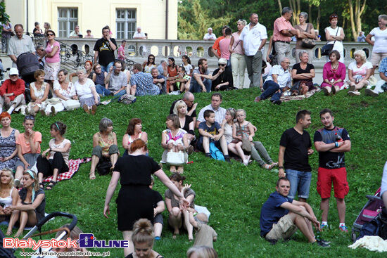 Potańcówka miejska w ogrodach Branickich