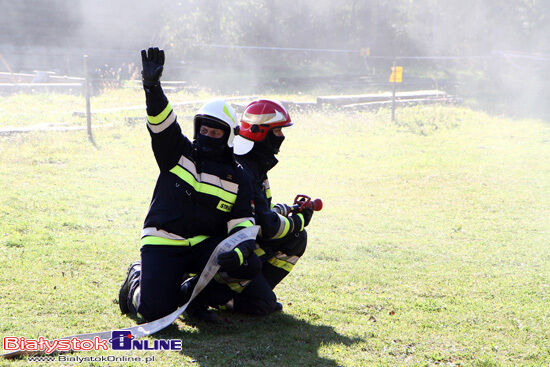 Ćwiczenia strażackie w Białostockim Muzeum Wsi