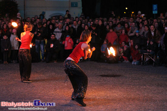 pokaz Grupy Tancerzy Ognia Czupakabra