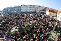 Żołnierze amerykańscy na Rynku Kościuszki
