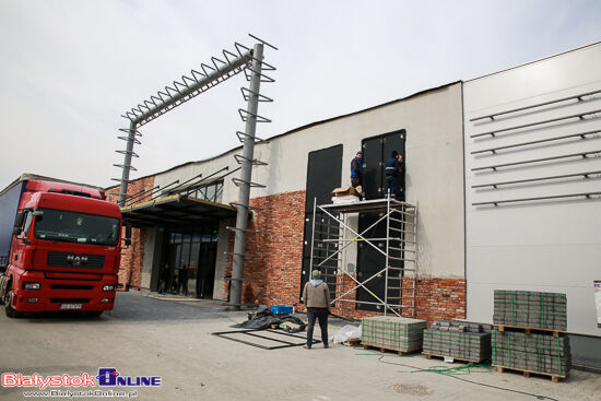 Outlet Center. Postęp prac przy budowie