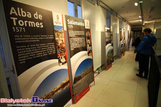 Wernisaż wystawy SZLAKIEM ŚW. TERESY PATRONKI HISZPANII