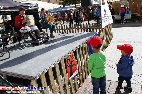 XVI Targi Rzeźby Ludowej, Kowalstwa i Tkaniny Dwuosnowowej