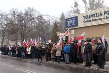 Manifestacja w obronie mediów publicznych