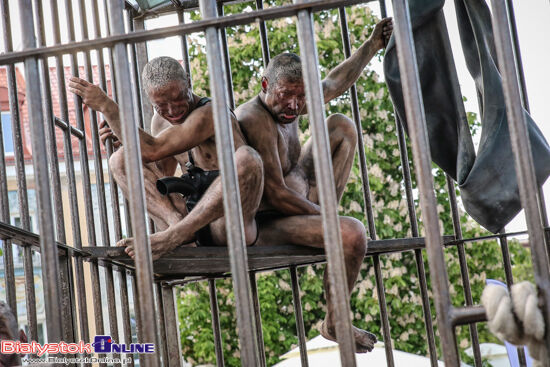 Spektakl plenerowy \"Les Squames\"