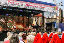 Podlaska Oktawa Kultur. Parada zespołów