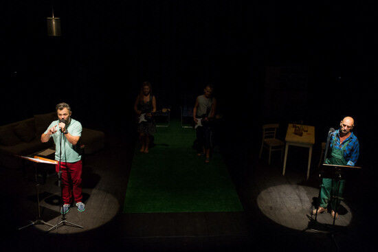 Spektakl "Sąsiedzi" w Teatrze Dramatycznym