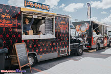 Zlot Foodtrucków przed Outlet Białystok