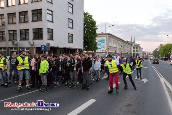 Nightskating Białystok: Fly me to the moon