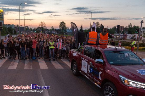 Nightskating Białystok: Fly me to the moon