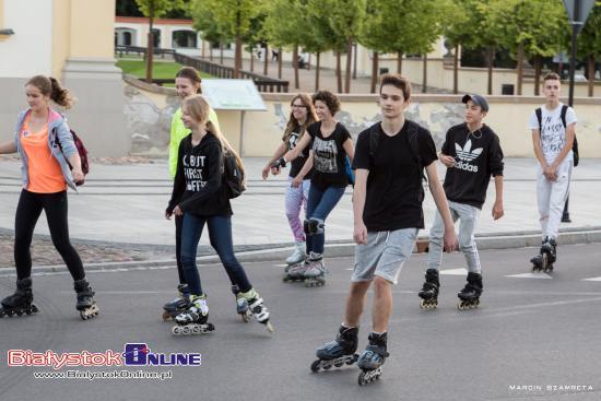 Nightskating Białystok: W 80 dni dookoła świata