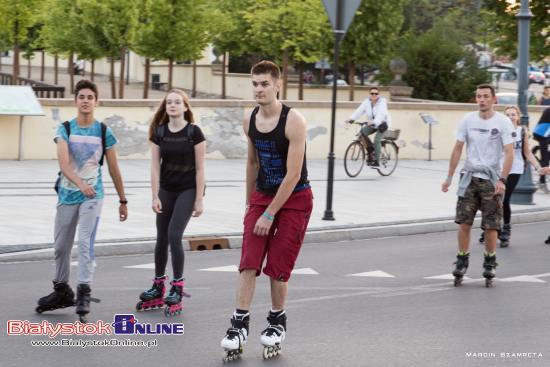 Nightskating Białystok: W 80 dni dookoła świata