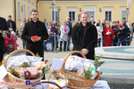 Święcenie pokarmów na Rynku Kościuszki