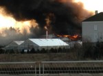 2018.04.06 - Pożar zakładu produkcyjnego w Mońkach
