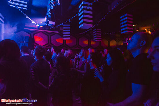 Fisz Emade Tworzywo w Zmianie Klimatu