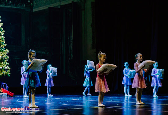 Spektakl baletowy "Dziadek do orzechów