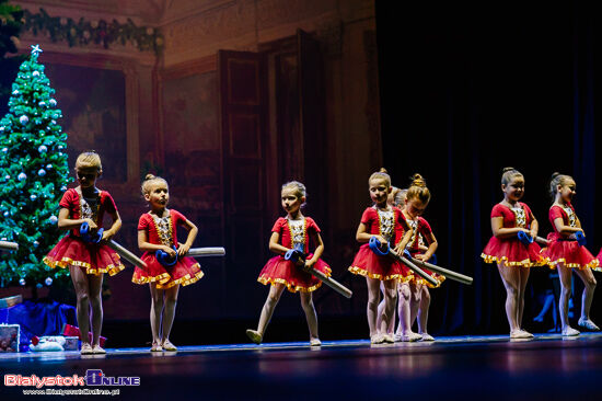 Spektakl baletowy "Dziadek do orzechów