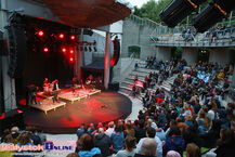 Halfway Festival. Pia Fraus oraz Jane Weaver