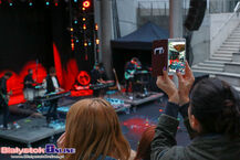 Halfway Festival. Pia Fraus oraz Jane Weaver