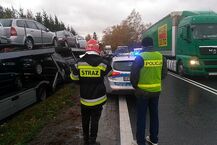 Zderzenie kilku pojazdów na krajowej "8"