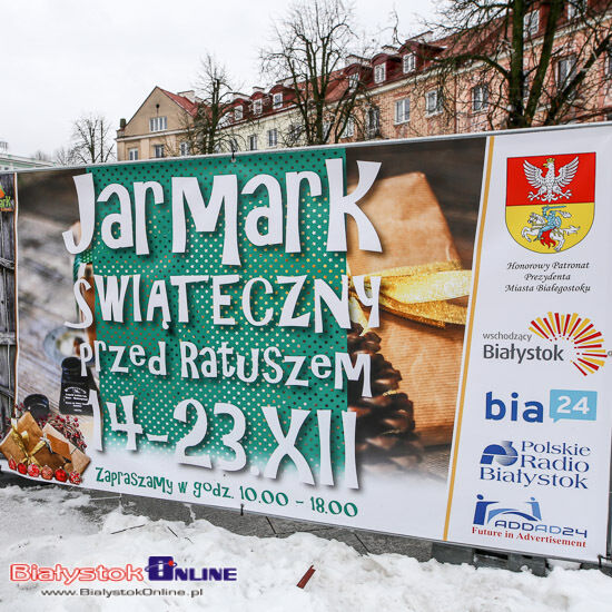 Jarmark bożonarodzeniowy i żywa szopka