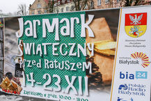 Jarmark bożonarodzeniowy i żywa szopka