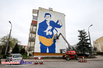 Mural z Zenkiem Martyniukiem na Dziesięcinach