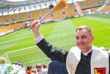 Święconki na stadionie miejskim