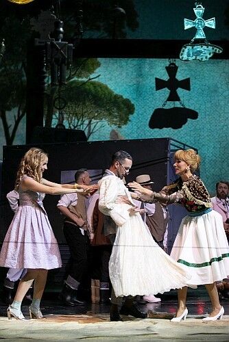 Pokaz prasowy "Barona cygańskiego" w OiFP