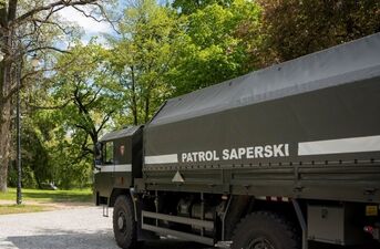 Pociski i granaty odkopane przy Muzeum Rolnictwa