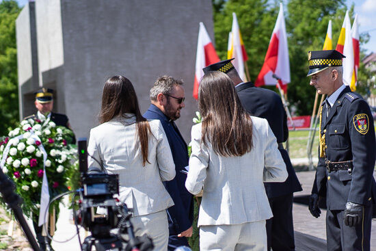 Otwarcie miejsca pamięci na Rynku Siennym