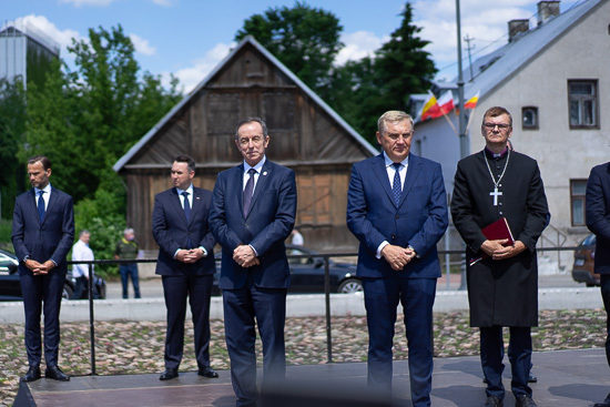 Otwarcie miejsca pamięci na Rynku Siennym