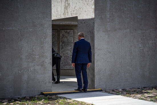 Otwarcie miejsca pamięci na Rynku Siennym