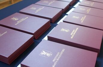 Stypendia Artystyczne i Naukowe