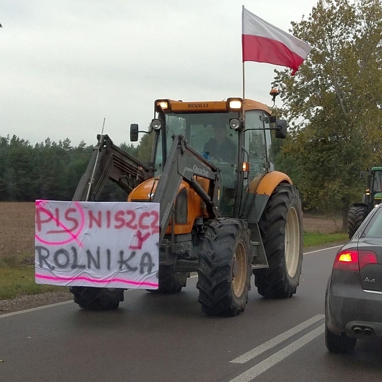 Protest rolników na trasie Knyszyn - Mońki