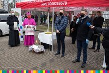 Rozdano wielkanocne paczki