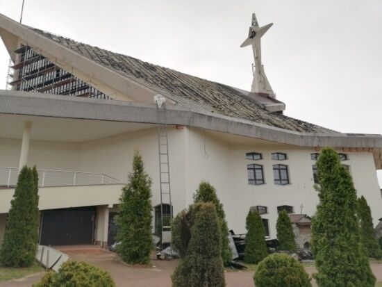 Kościół św. Maksymiliana Marii Kolbego po pożarze