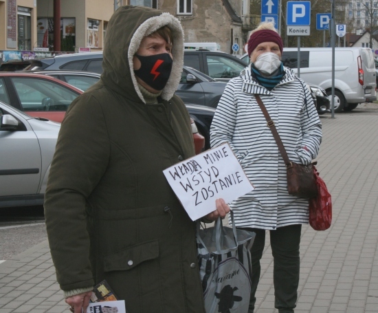 Protest przed Komendą Policji w Białymstoku