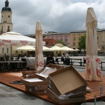 2021.05.14 - Rozkładanie ogródków na Rynku Kościuszki