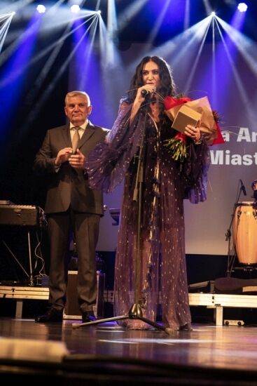 Uroczystość wręczenia Nagrody Artystycznej Prezydenta Miasta. Koncert KAYAH