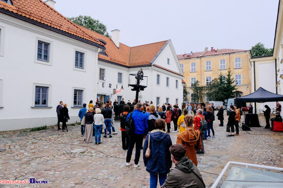  \"Na początku był czyn\". Wystawa w Galerii Arsenał