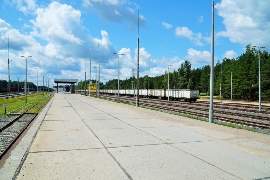 Modernizacja szerokotorowej linii kolejowej