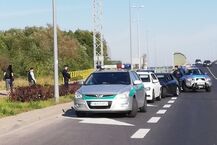 Transport uchodźców zatrzymany na ul. gen. Kleeberga
