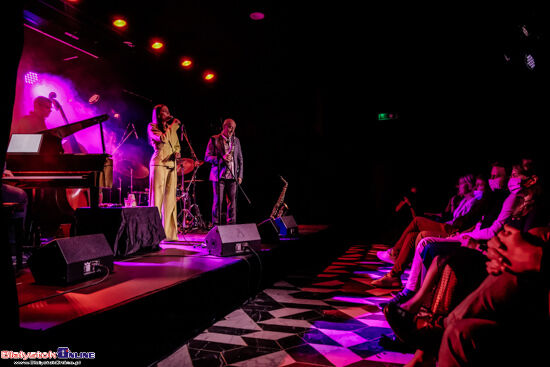 NIE Teatr. Otwarcie i koncert \"Nasza Miłość\"